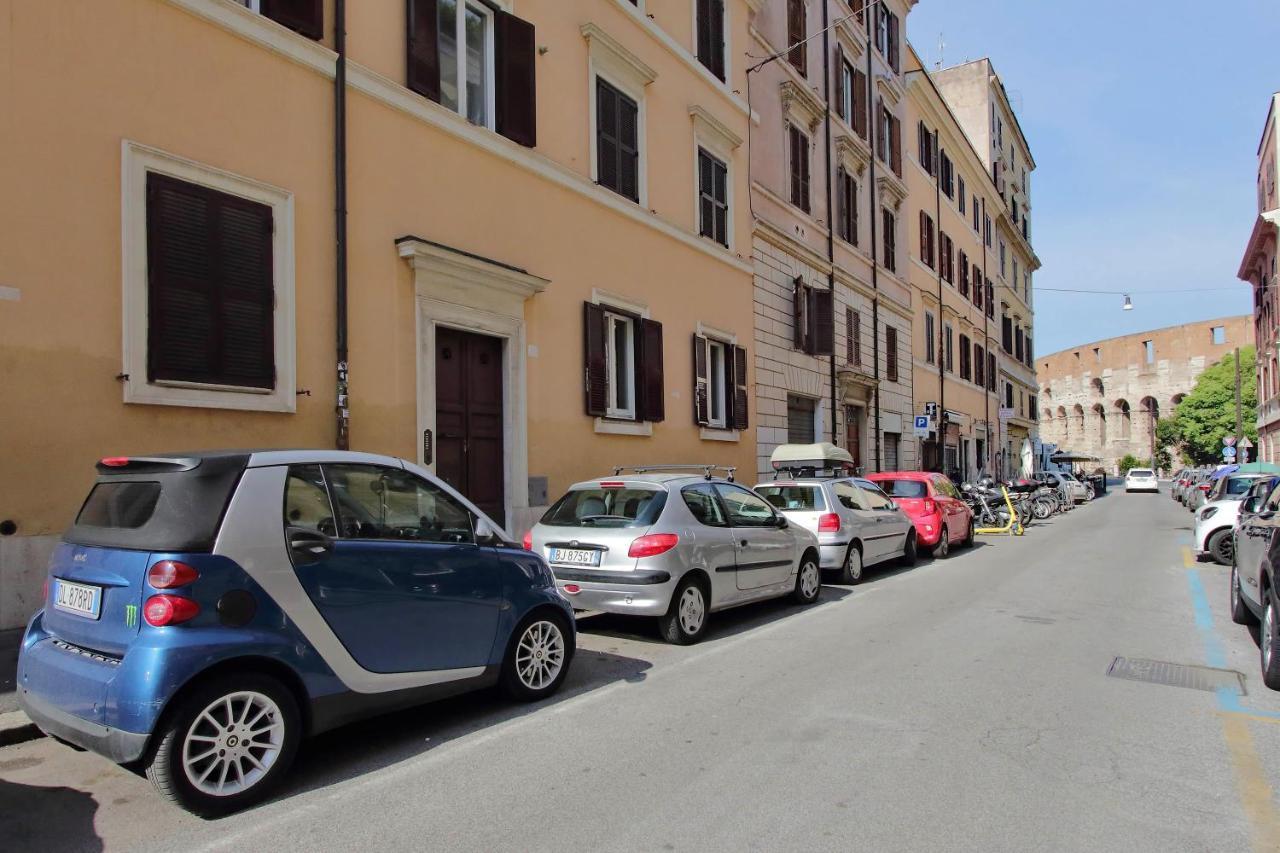 Colosseo Terrace Apartment Rom Exteriör bild